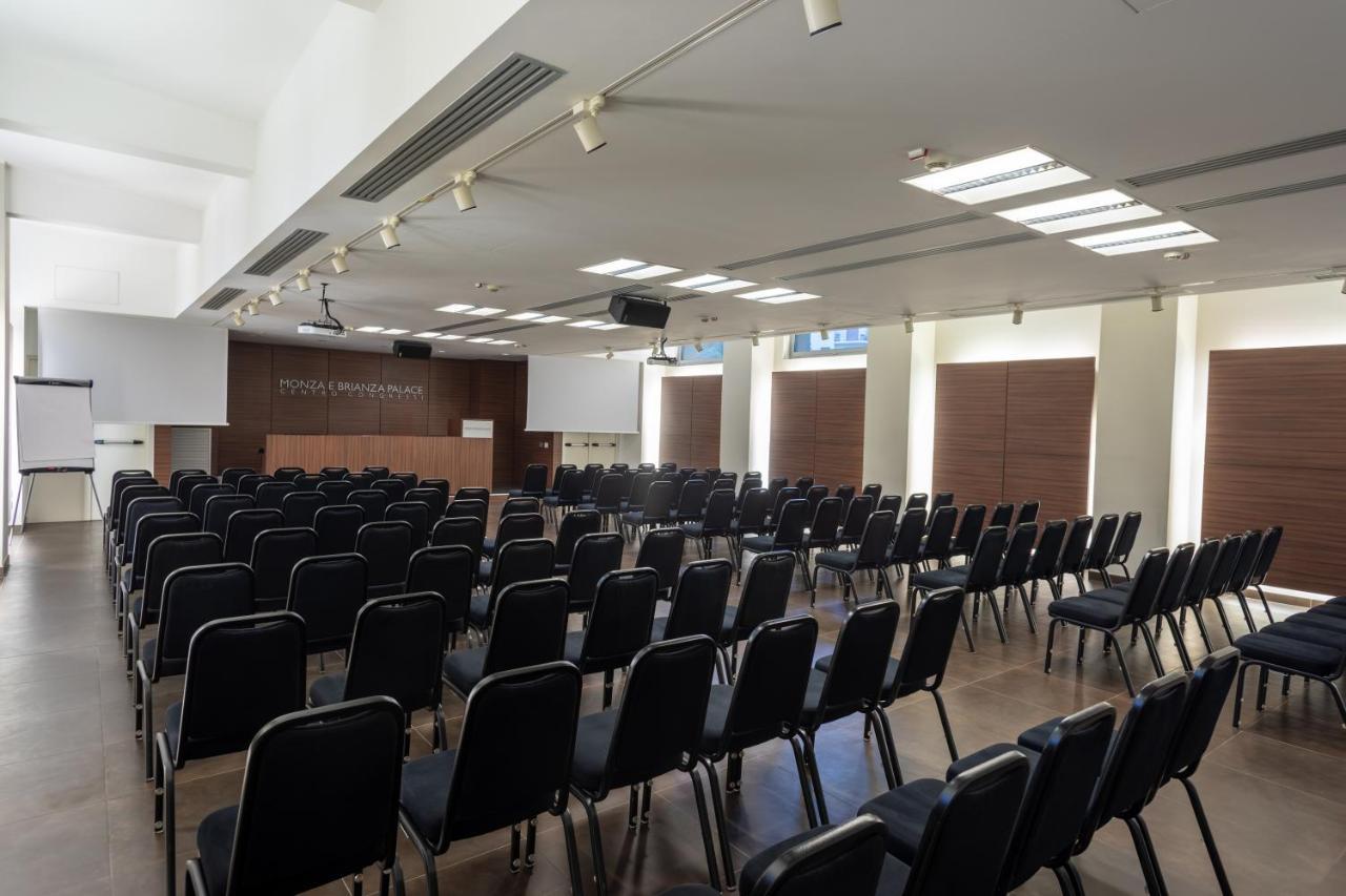 Western Monza E Brianza Palace Hotel 4*