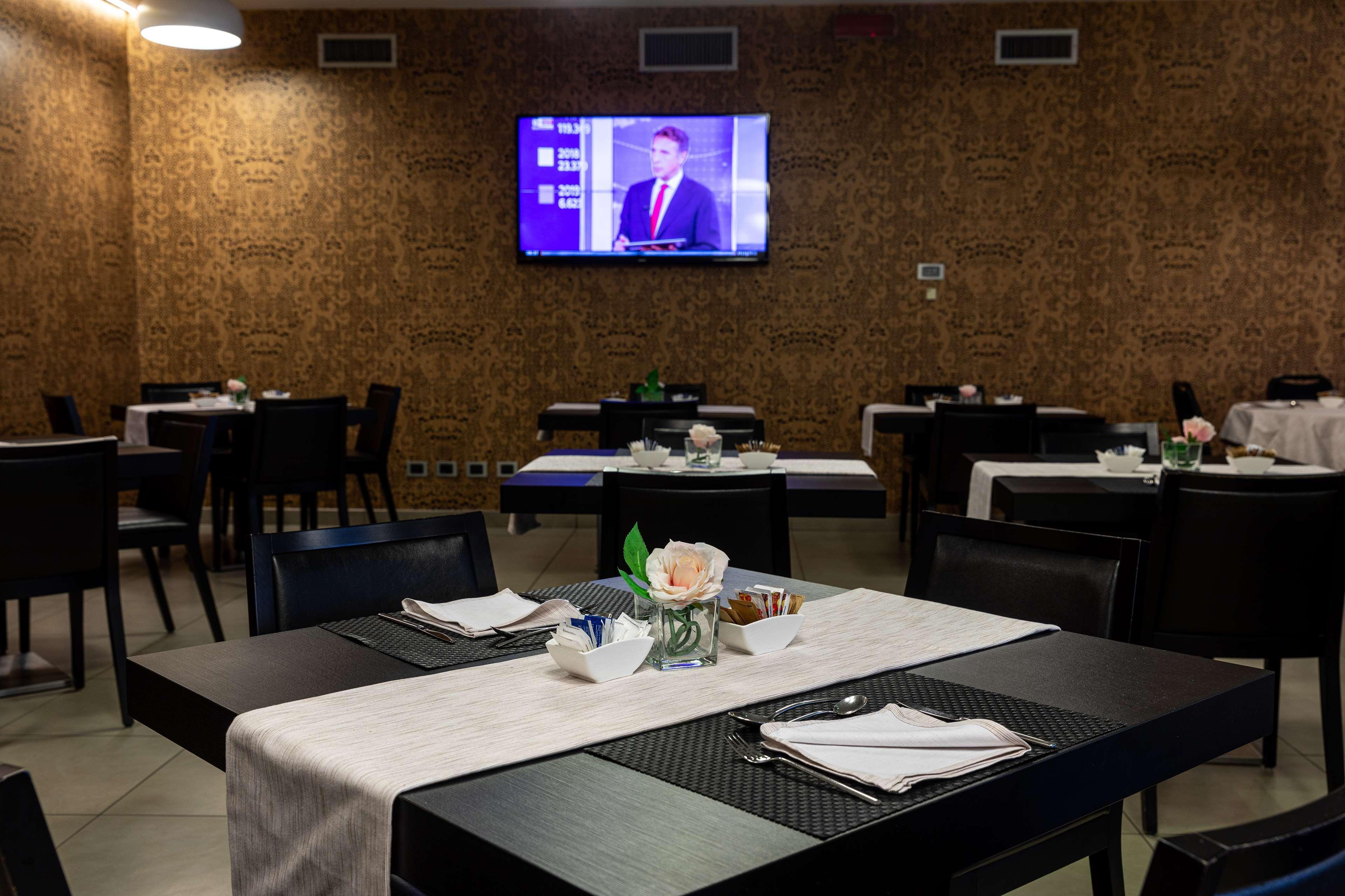 Western Monza E Brianza Palace 4*